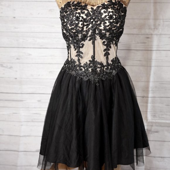 BA NITES VINTAGE LOOK DRESS - Picture 1 of 6